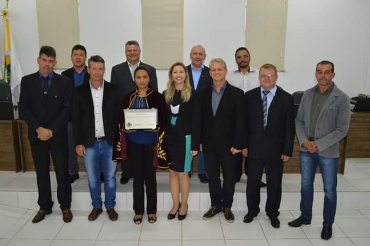 MOÇÃO DE CONGRATULAÇÃO - Sra Josiane Aparecida de Deus Leite (Imagens Kleber Fernandes)